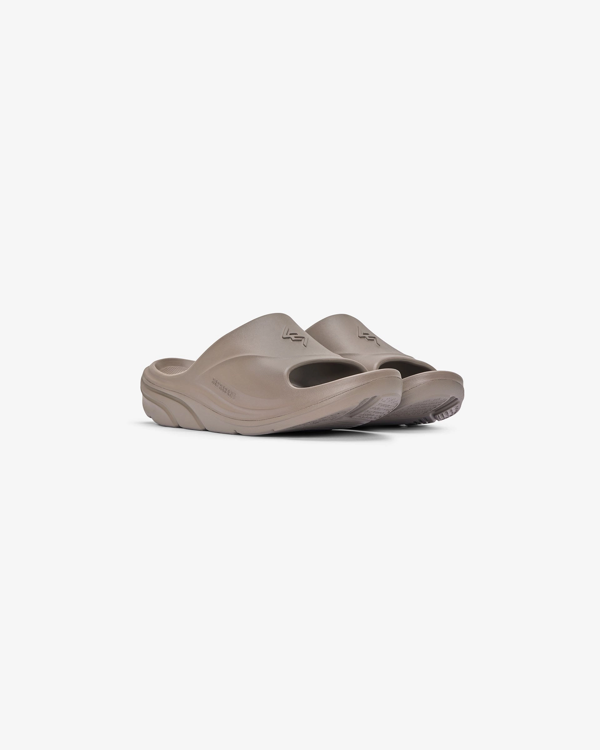 Noise Reducing Outsole athlete - style 247 Arc-3 Recovery - Falcon