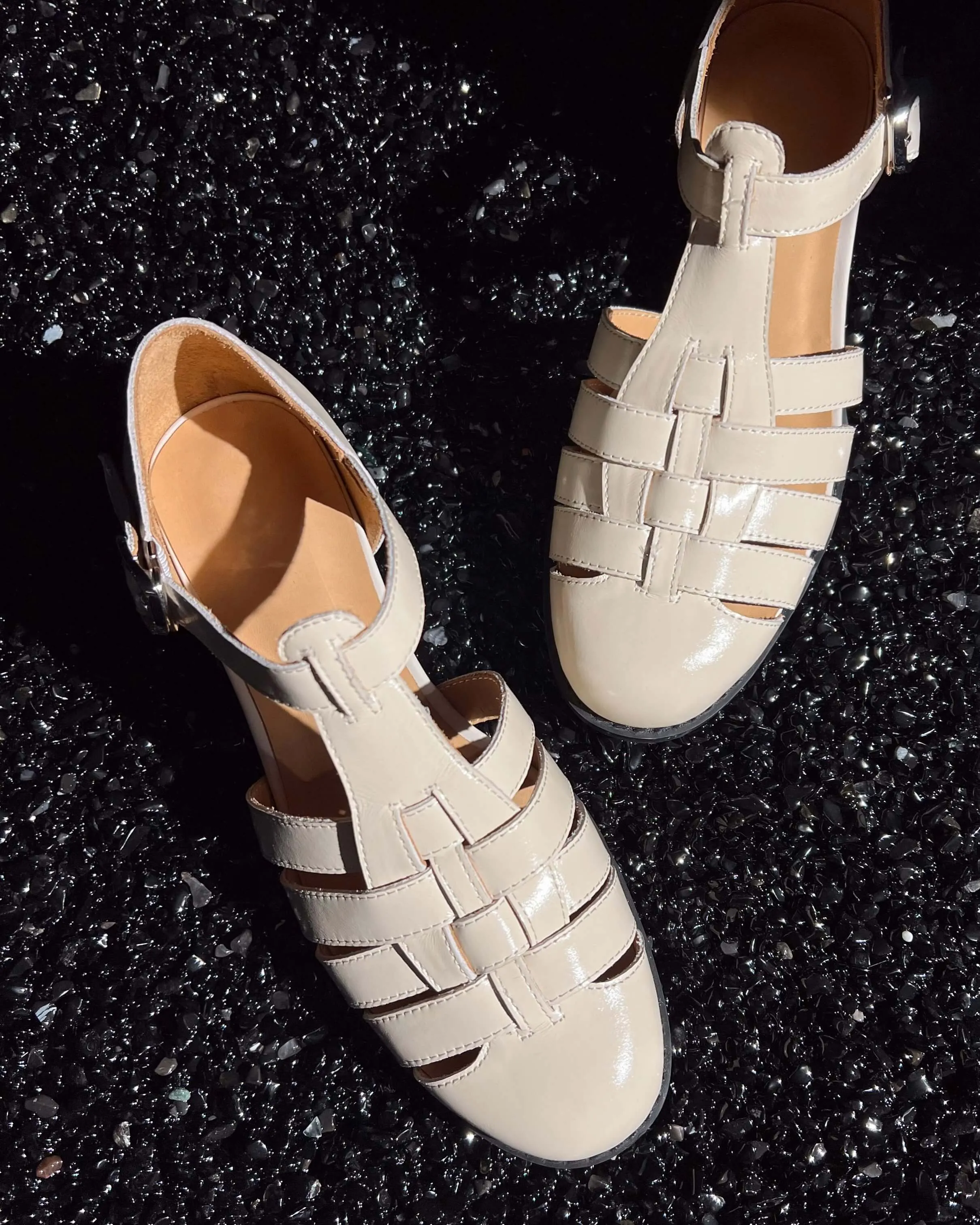 439 - Woven Fisherman Sandals