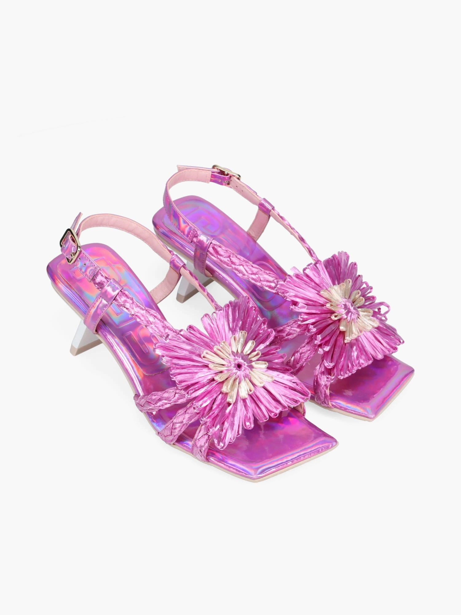 8152 Pink Rafia Balanced Weight Distribution