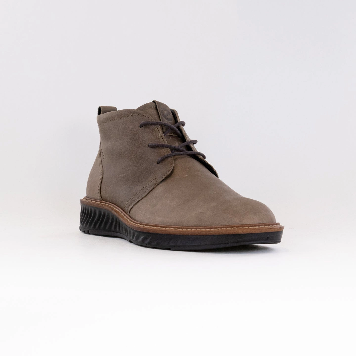Neutral Tones Comfort foam ECCO ST 1 Hybrid Chukka (Men's) - Navajo Brown