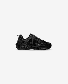 Accreditation Storm Runner - Dip Dye Off Black Storm Runner - Dip Dye Off Black Breathable Synthetic