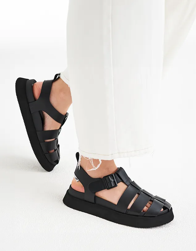 Acme Fisherman Sandal in Black