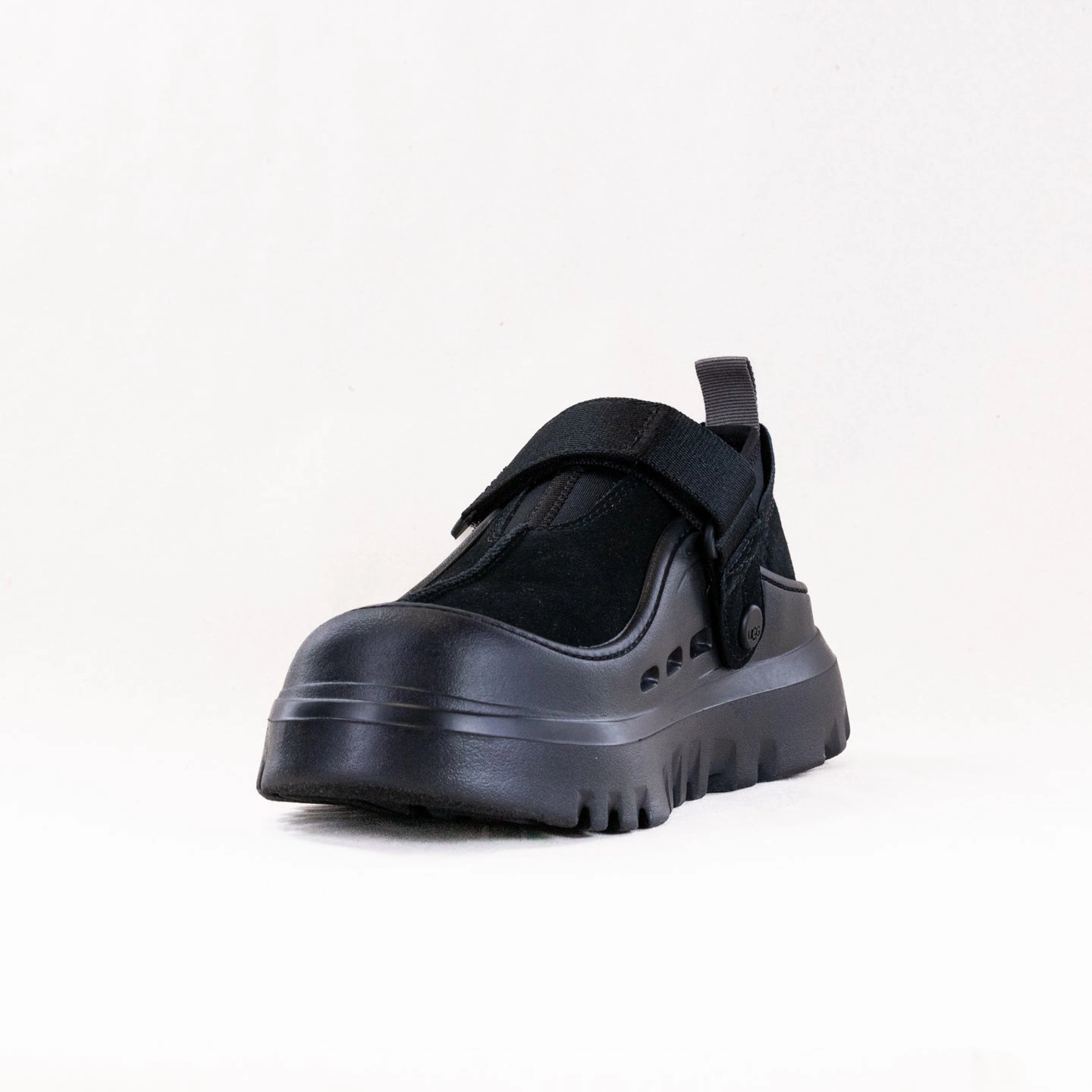 UGG Peakwood Lowcut (Men's) - Black Fit Freedom Quick Drying