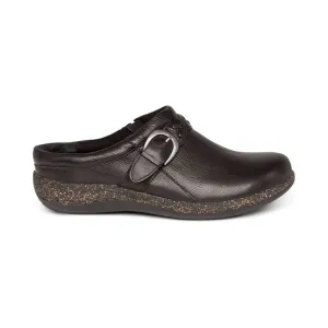 Aetrex Women's Libby Clogs- Black