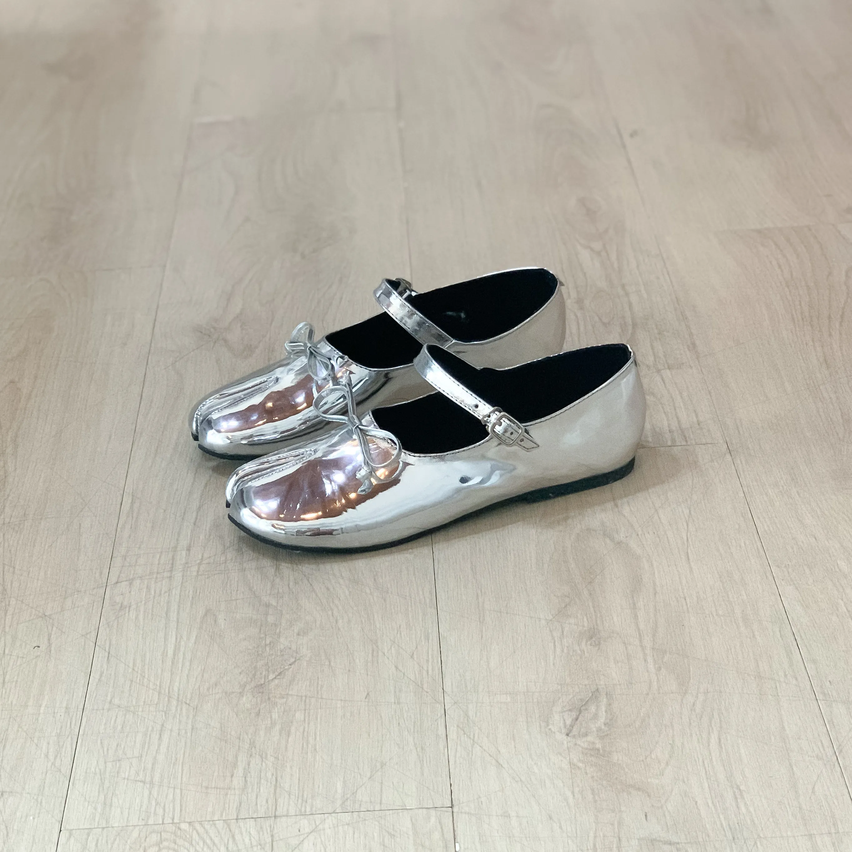 Aina Tabi Flat