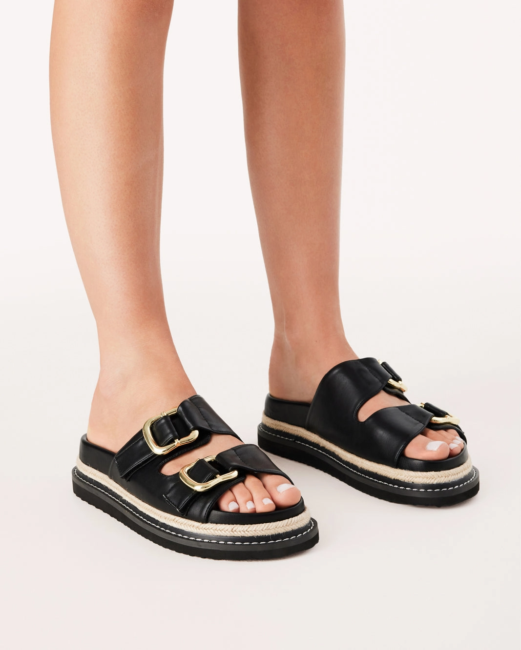 Breathable Walking Shoes Beach Ready ALESSIA - BLACK