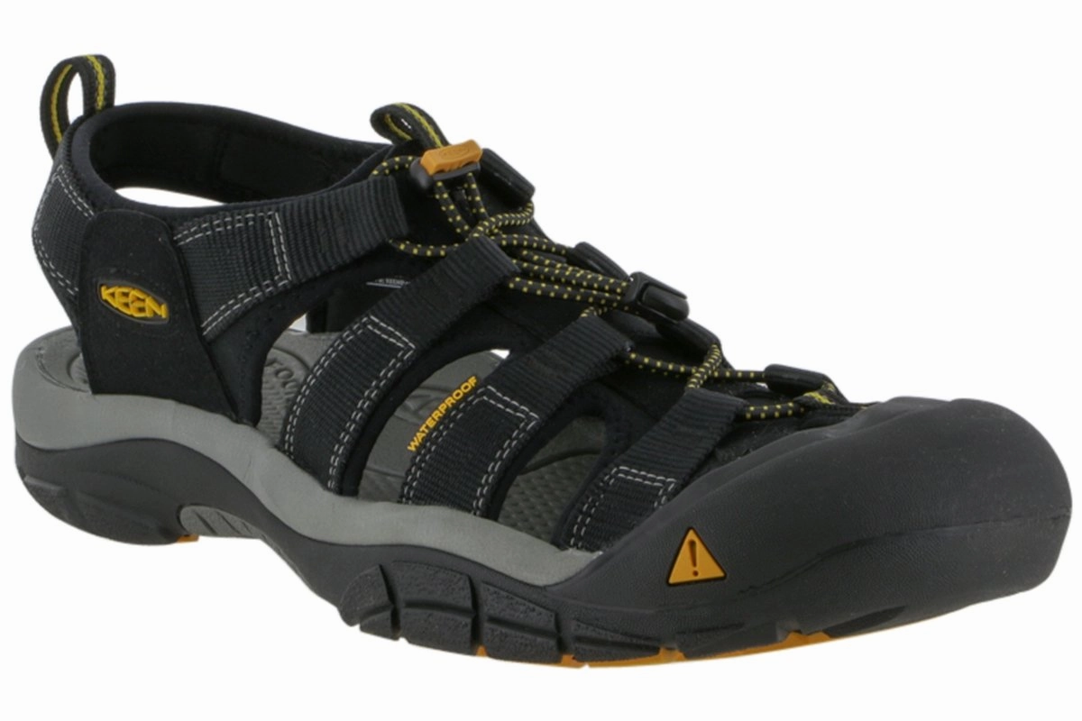 Keen Newport H2 Sandal Black Flat Sole