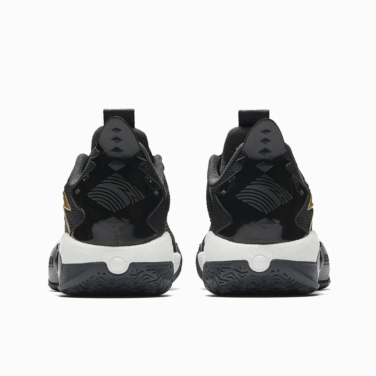 ANTA Basketball Shock The Game Shock Wave 5 Team V2 Shoes
