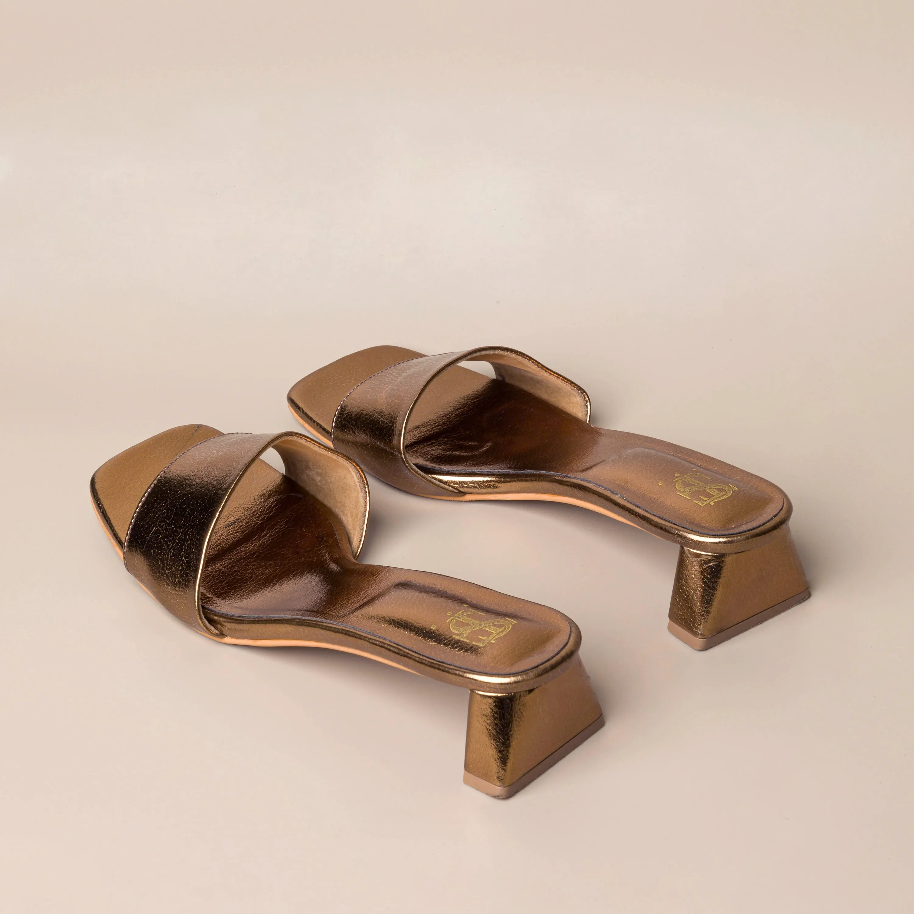Antique Copper Low-Mid Heels
