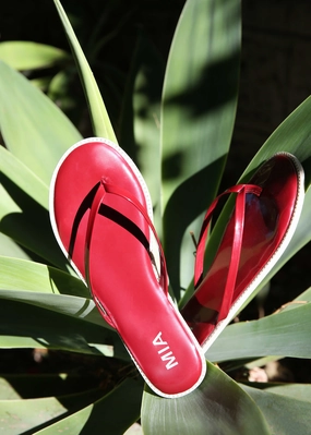 Aster Sandal - Red Expandable Aster Sandal - Red sport - wear Golf