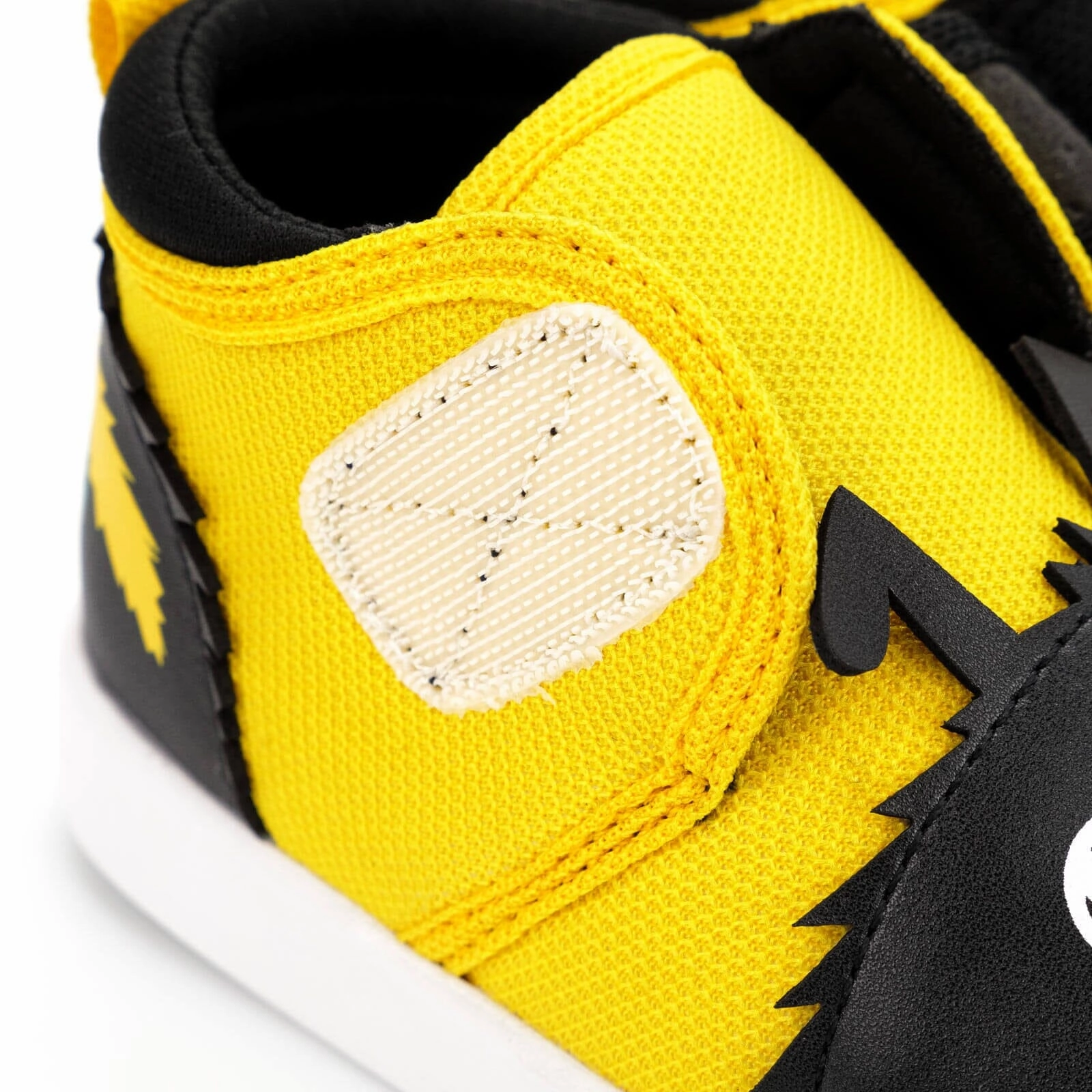 Scandi Clean Event Mode Bee Squeaky Toddler Shoes | Black/Yellow