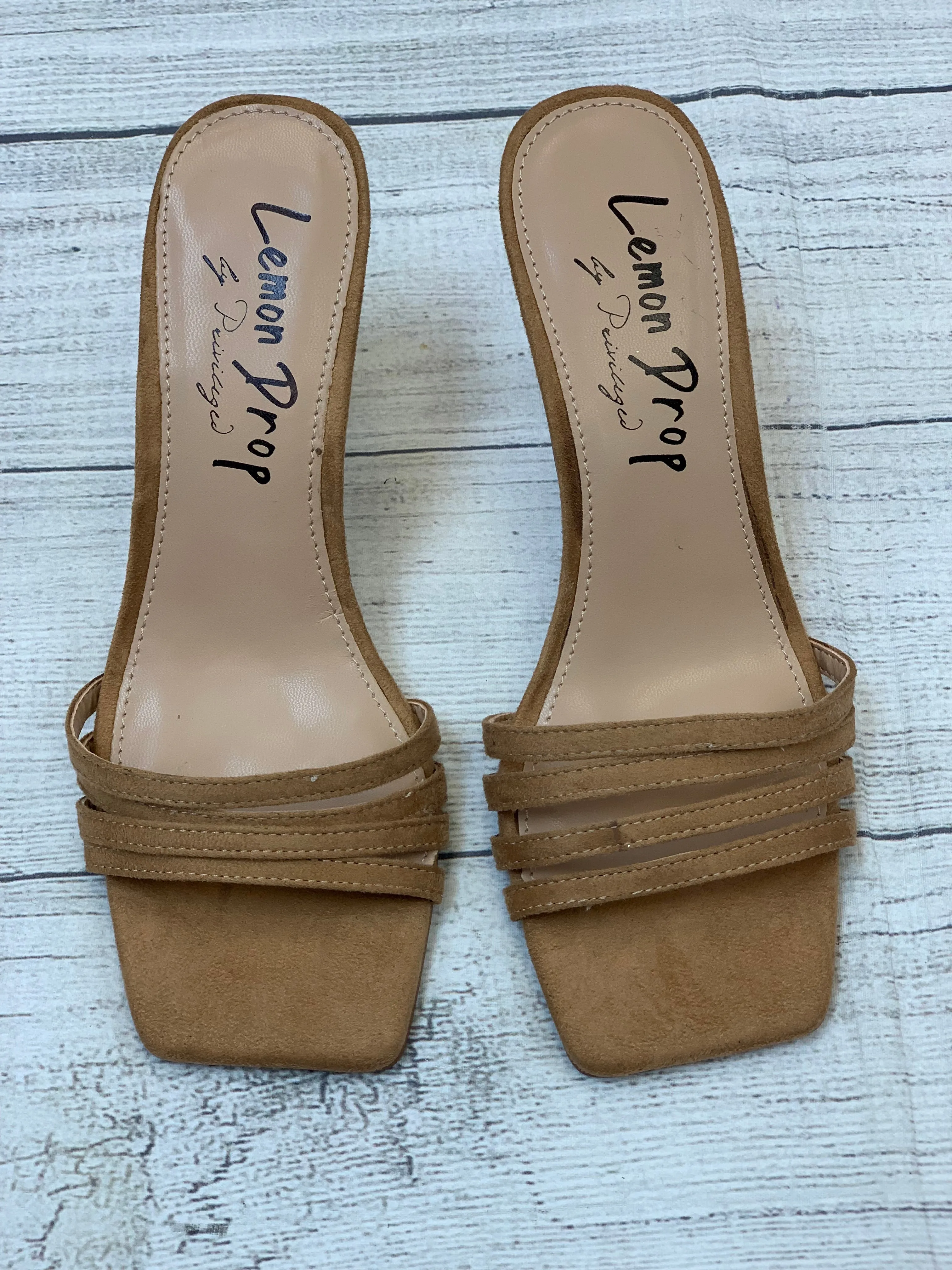 Beige Shoes Heels Kitten Clothes Mentor, Size 6