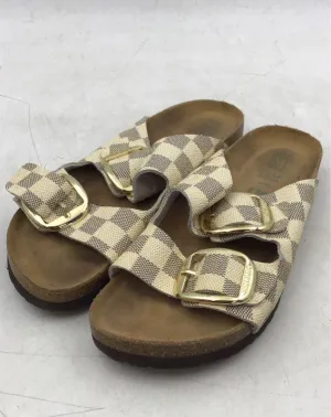 Birkenstock Women's Tan Brown Check Open Toe Slip-On Slide Sandals - Size 7