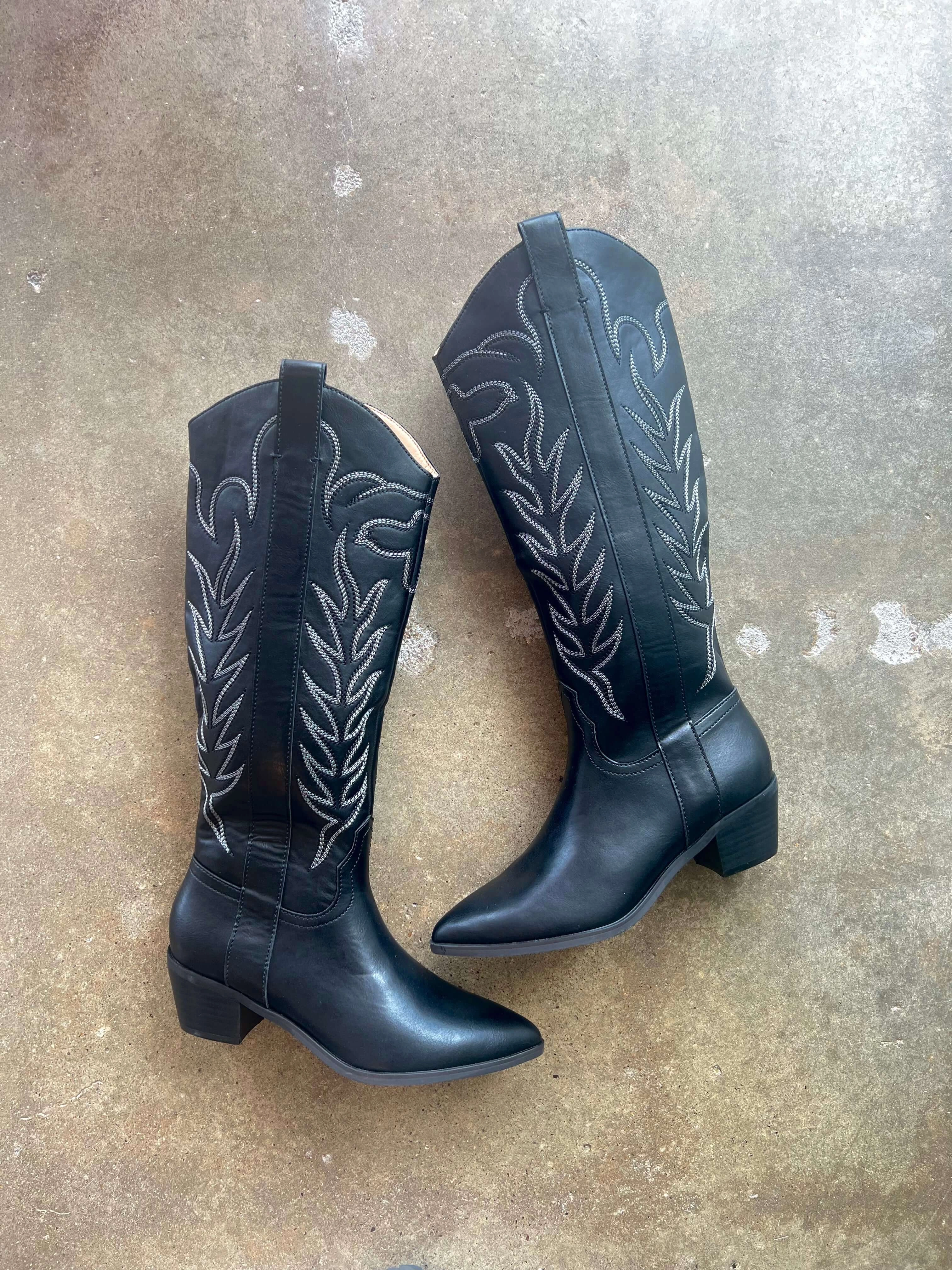 Black Inlay Vegan Cowboy Boots Airport Walk Unisex style