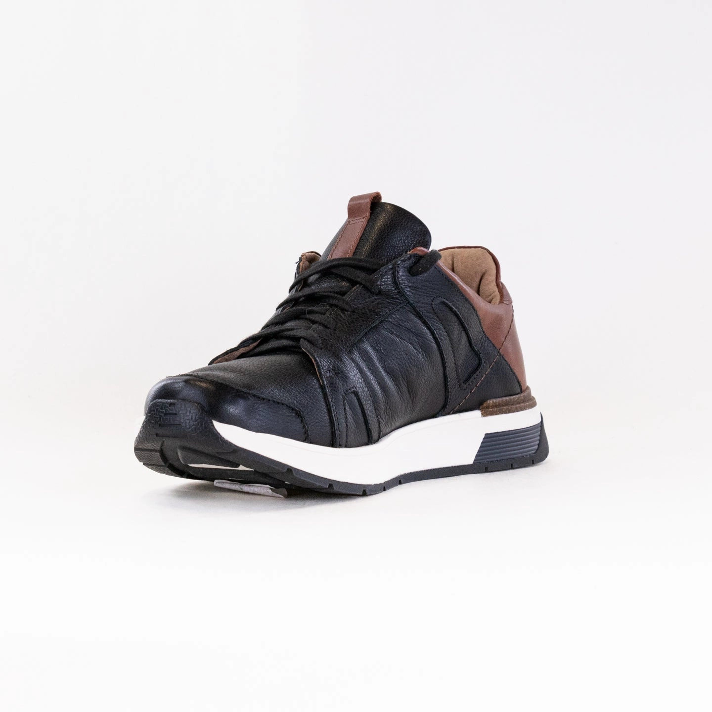 Timeless Footwear Naot Magnify (Men's) Soft Black Leather Chestnut