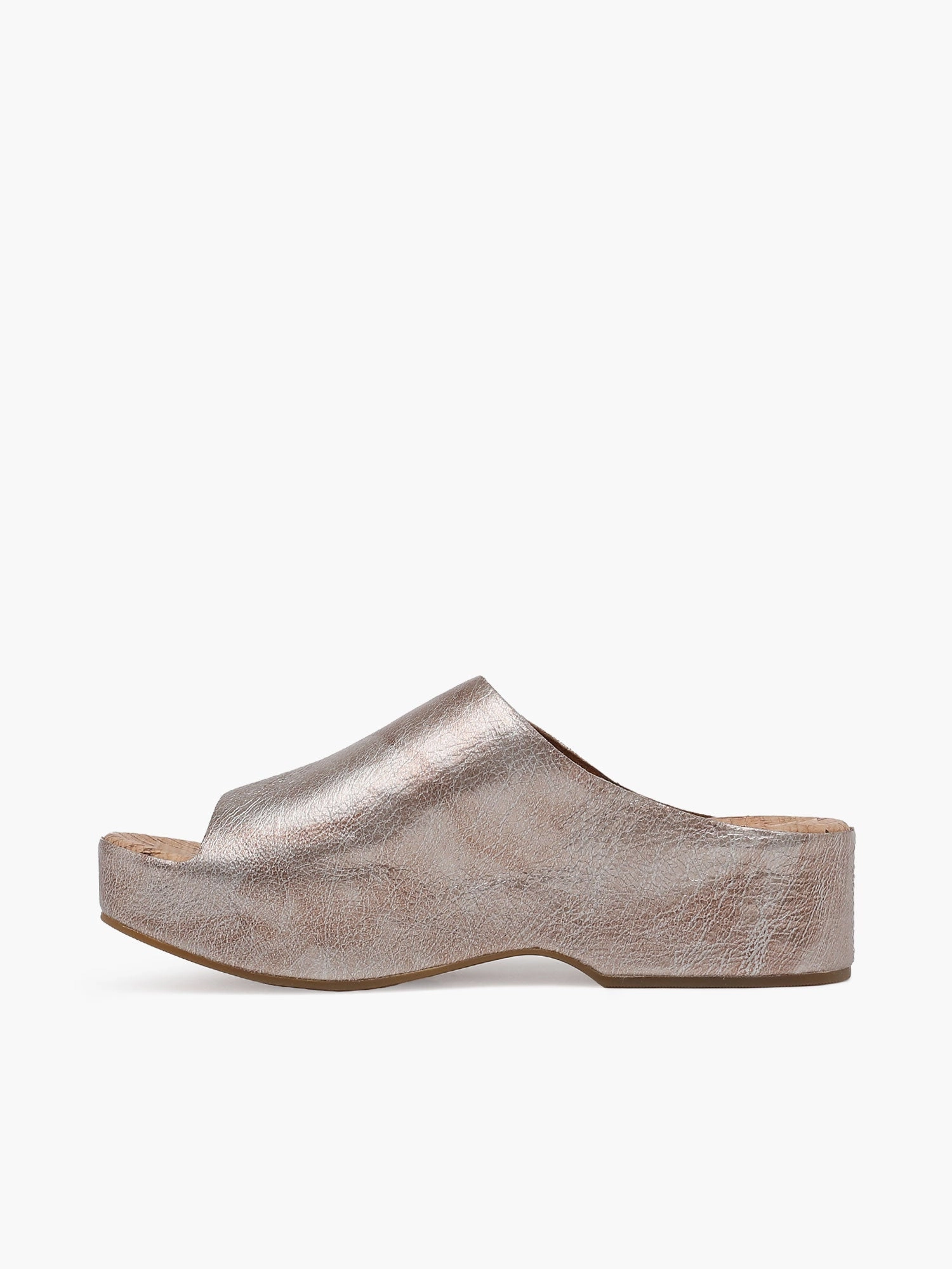 Yazmin Lt  Gold Met Leather Plan Hike Effortless Motion