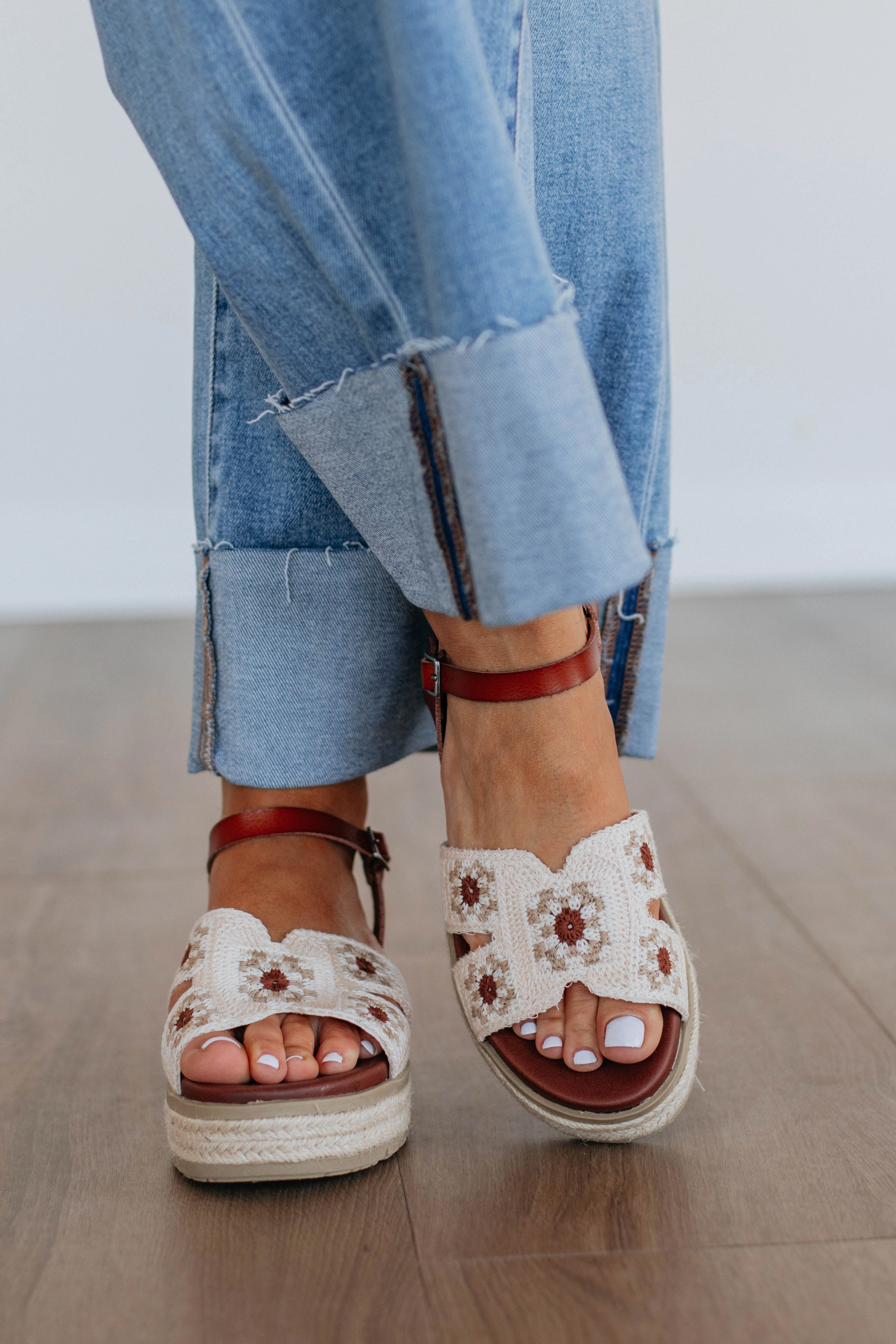 Making An Appearance Sandals Kids Play Arch Support Daily Walk