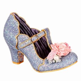 Carriage Ride Alluring-Look Sleek Heels Carriage Ride