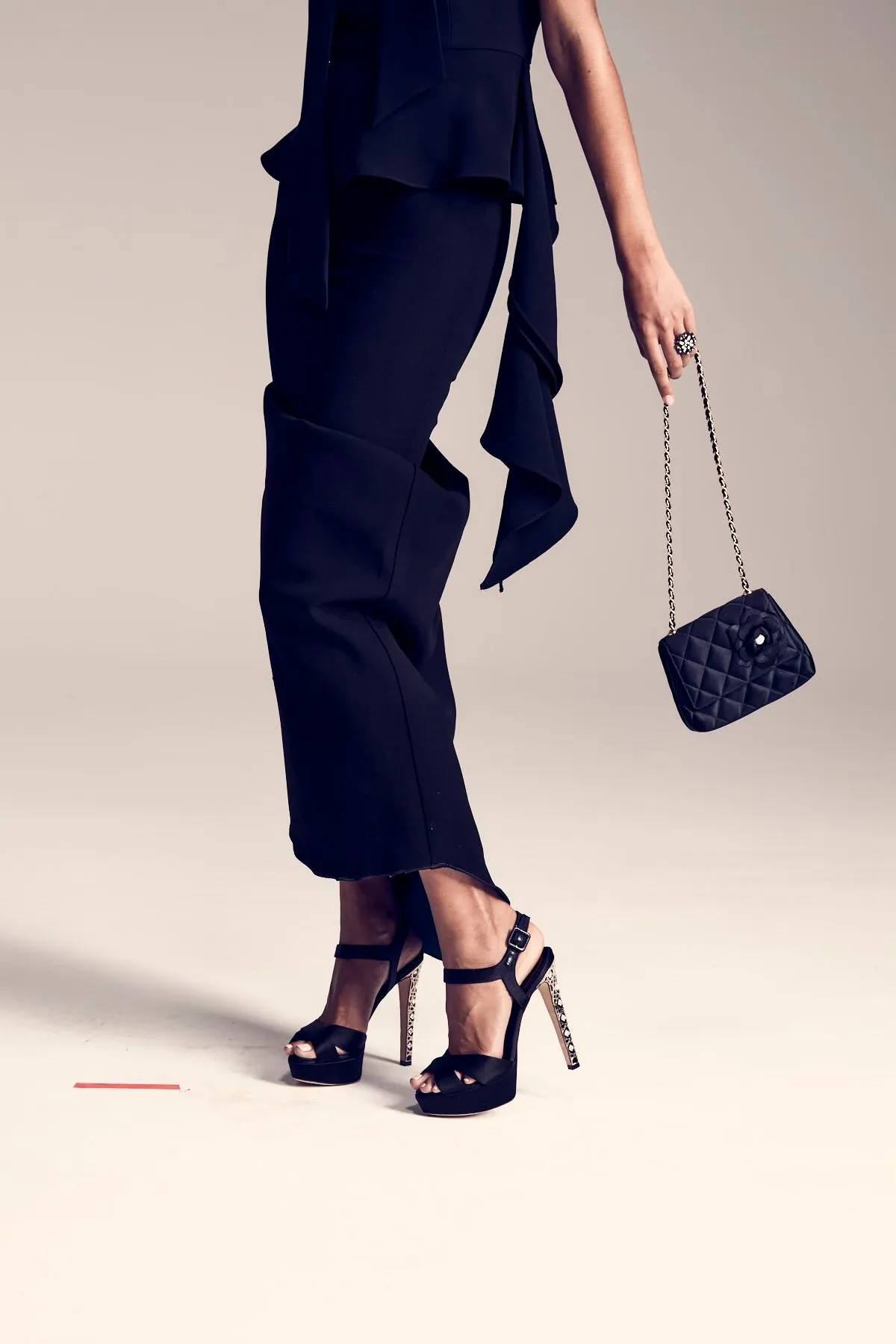 CHRISTIAN DIOR