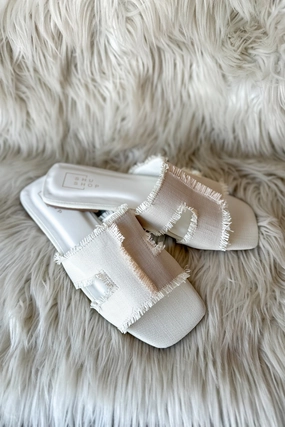 Christine Bone Sandal Streamlined Fit Ready Step Christine Bone Sandal