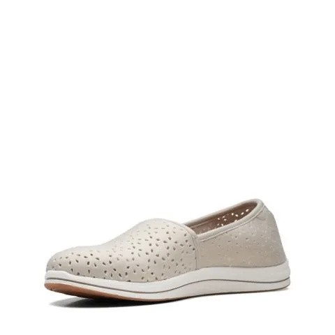 Clarks Women's Breeze Emily Slip Ons- Light Taupe