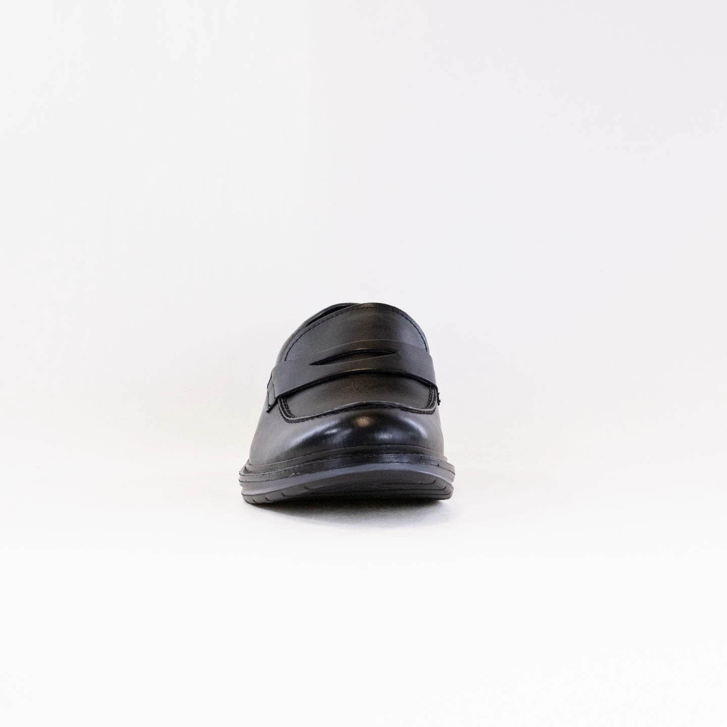 Clarks Chantry Penny (Men's) - Black Leather Slow Jog