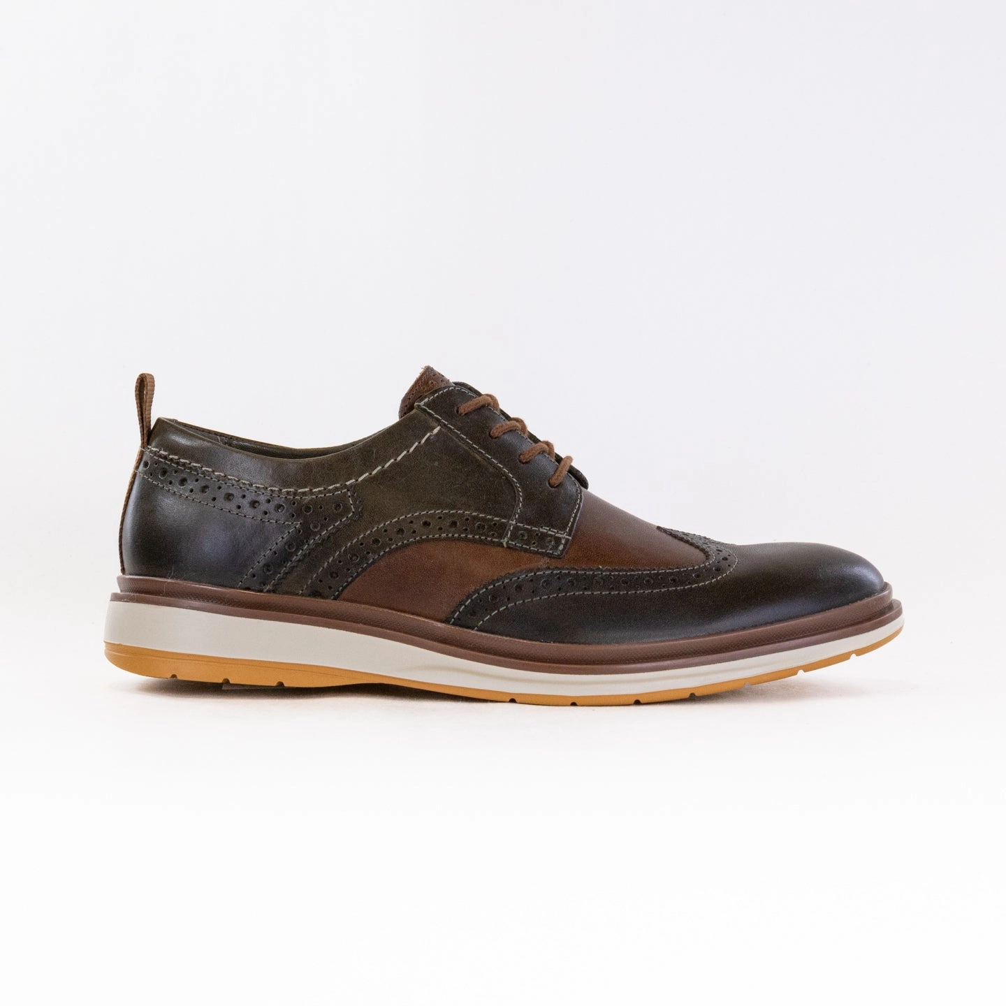 Clarks Chantry Wing Oxford (Men's) - Dark Olive Combi Relaxed Walk