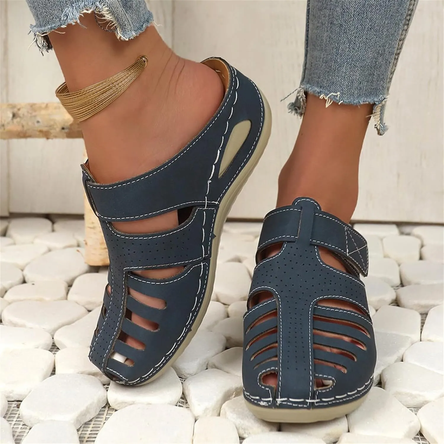 Closed Toe Sandals Women Wide Width Breathable Anti-Slip Orthopedic Sandals with Arch Support Hollow Out Platform Gladiator Buckle Strap Beach Shoes