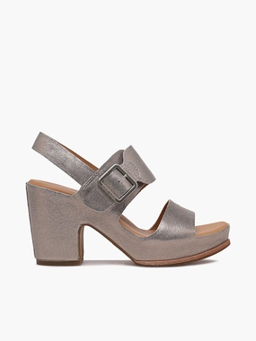 Comfortable Strappy Sandals San Carlos Soft Gold Met  Lea Flexible Outdoor Footwear Quick Release Buckle Mechanism San Carlos Soft Gold Met  Lea