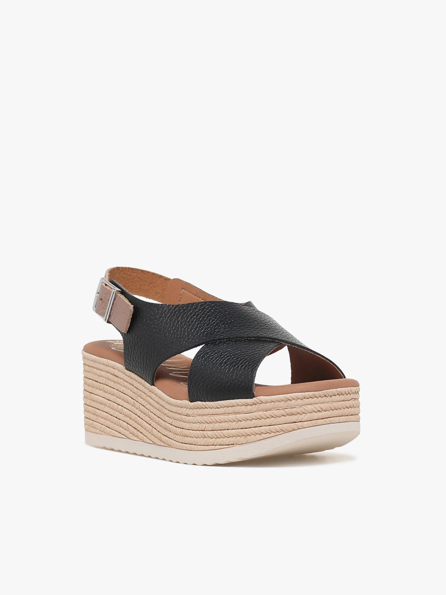 5715 Negro Doya Treaded Soles Renowned