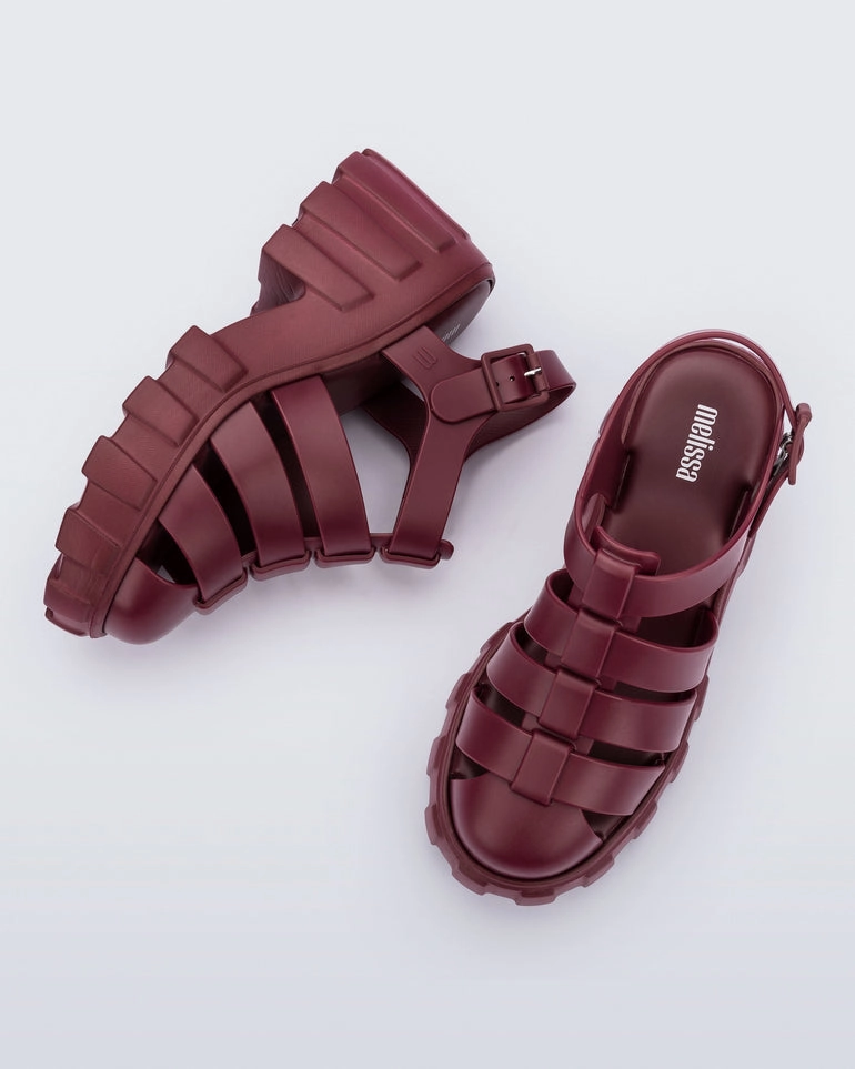 Megan Ad - Red Shock-absorbent arch