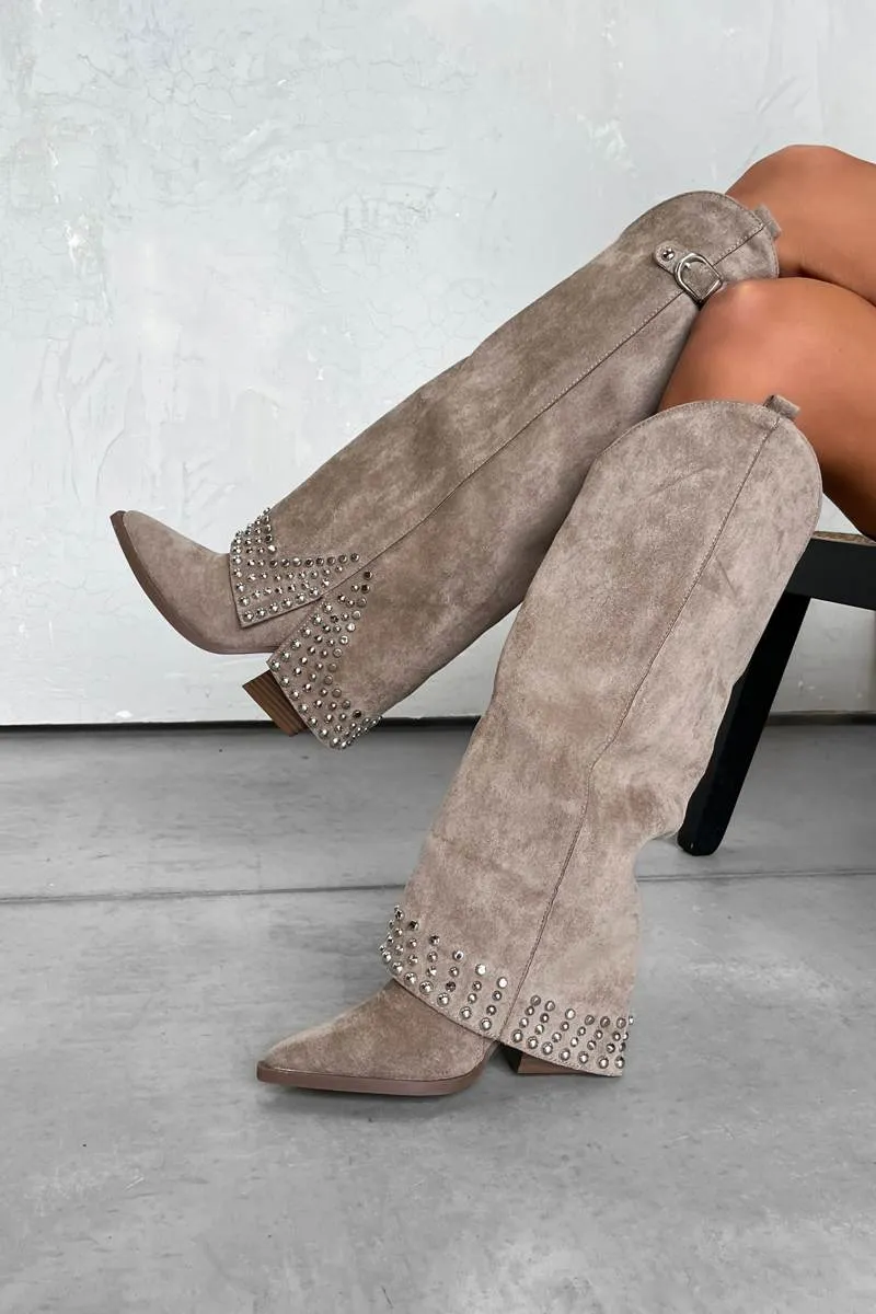 COUNTY Flared Cowboy Western Boots - Beige