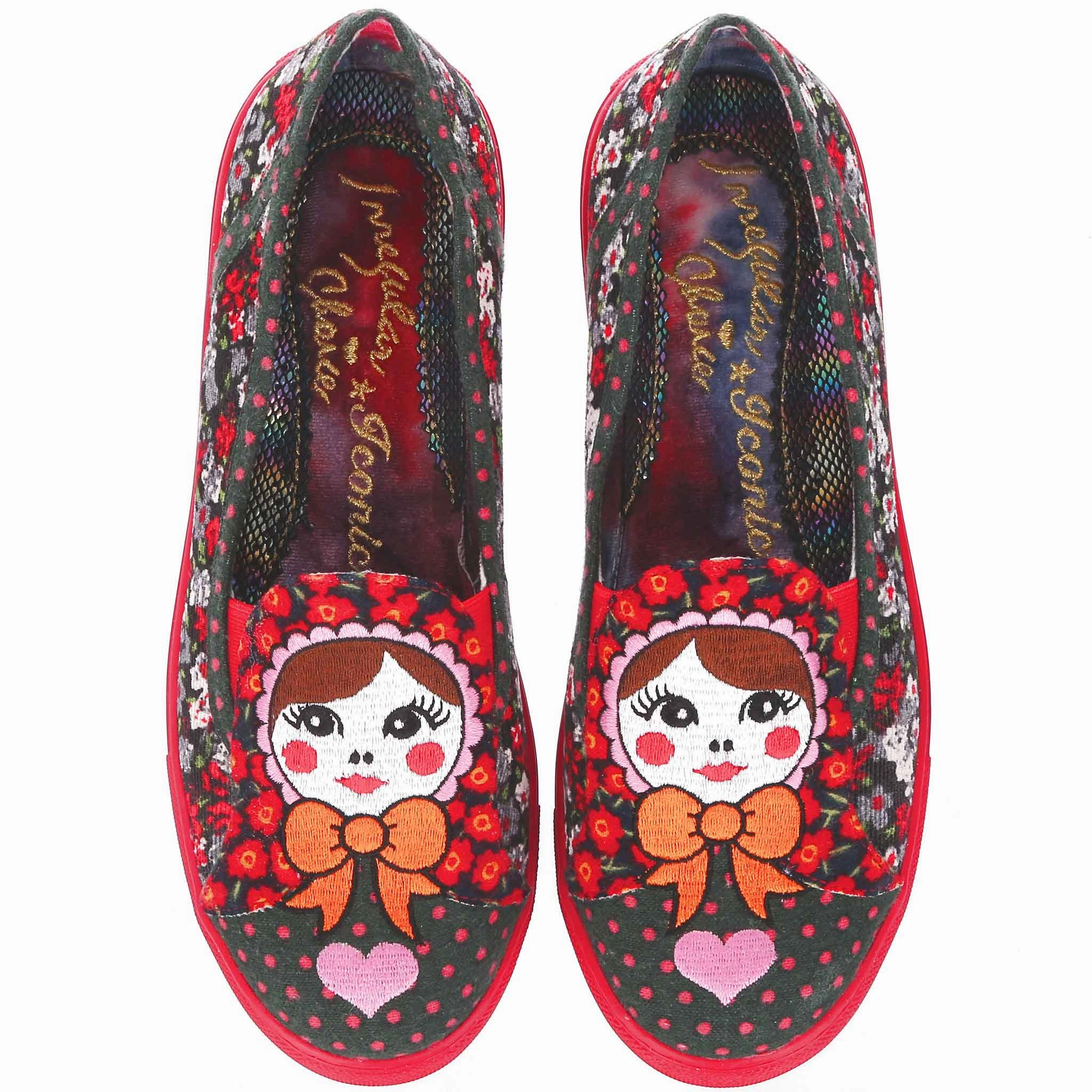 Trail View Elegant Slip-ons Dolly