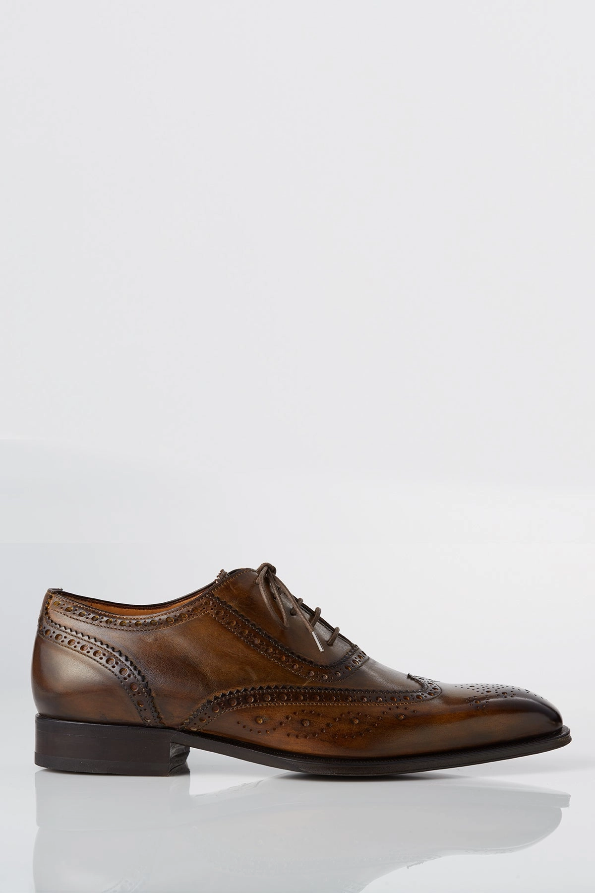 Dawn Pace David August Leather Wingtip Brogue Shoes in Light Brown
