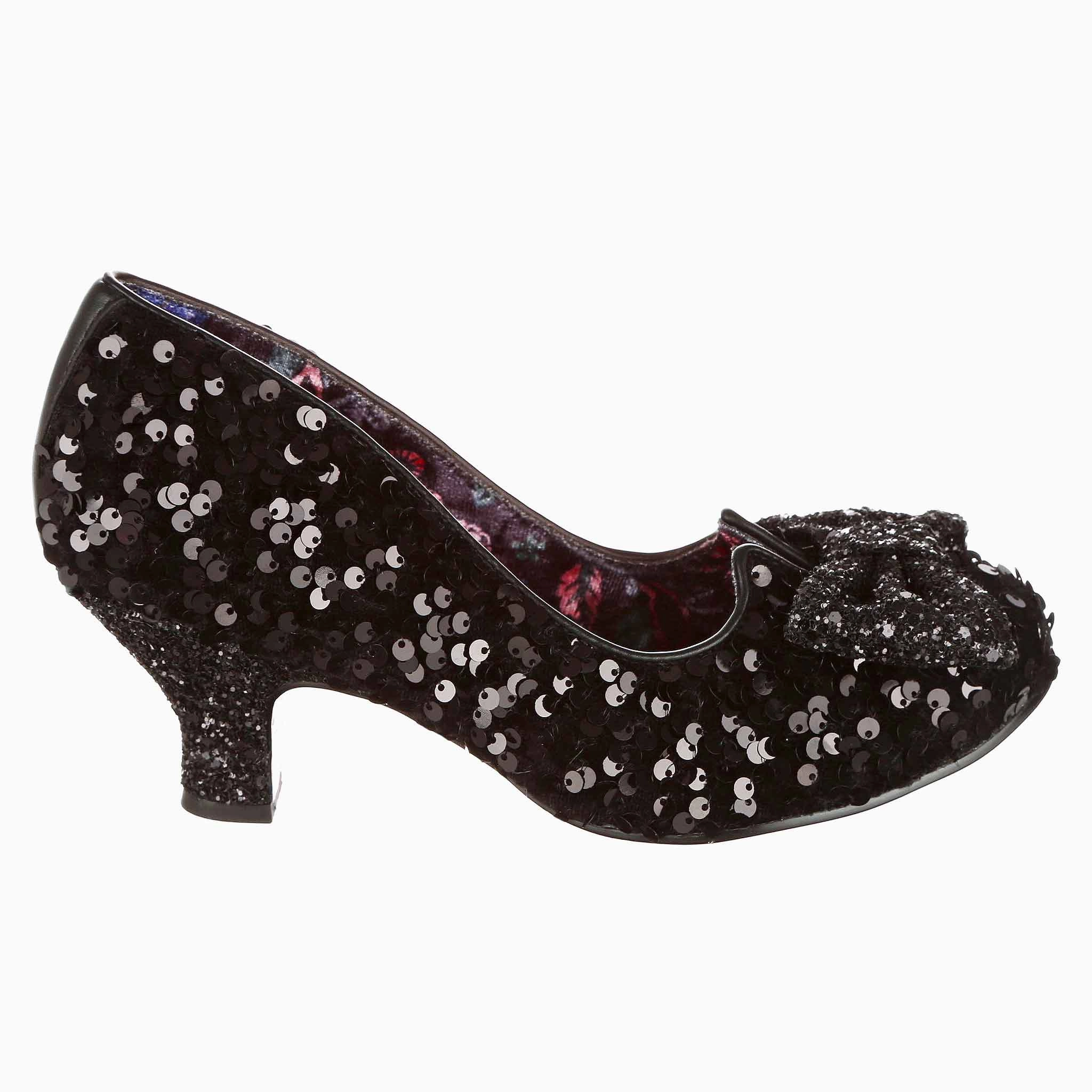Dazzling Diva Sophisticated Design Music Glam