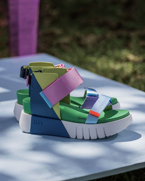 Delta Run Resort Leather Nylon Park Ready