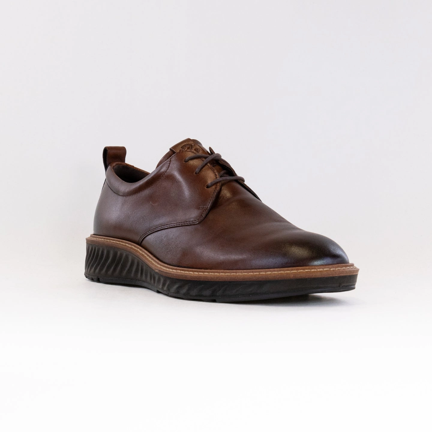 Street Mode Fashion Mood ECCO ST1 Hybrid Plain Toe (Men's) - Cognac