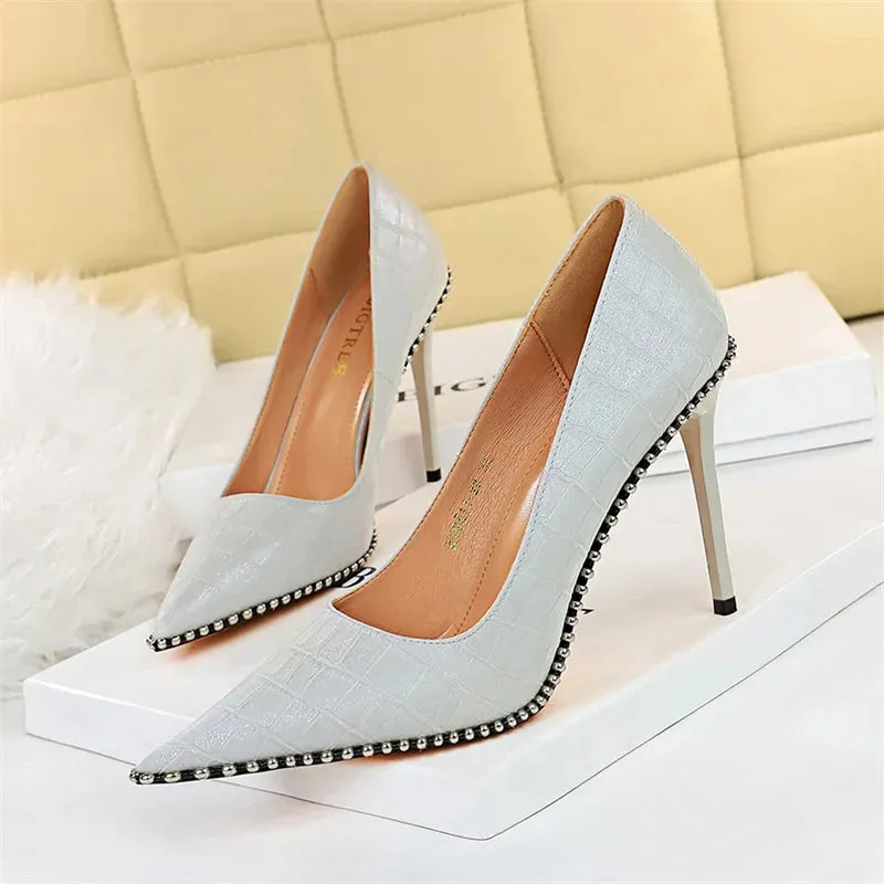 Edgy Sleek Rivet Stiletto Pumps!