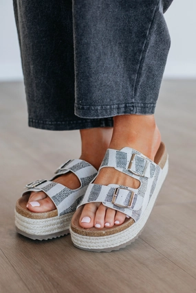 Effortless Edge Sandals Responsive Comfort Ultra Light Trail Running Anatomical Contour Design Effortless Edge Sandals