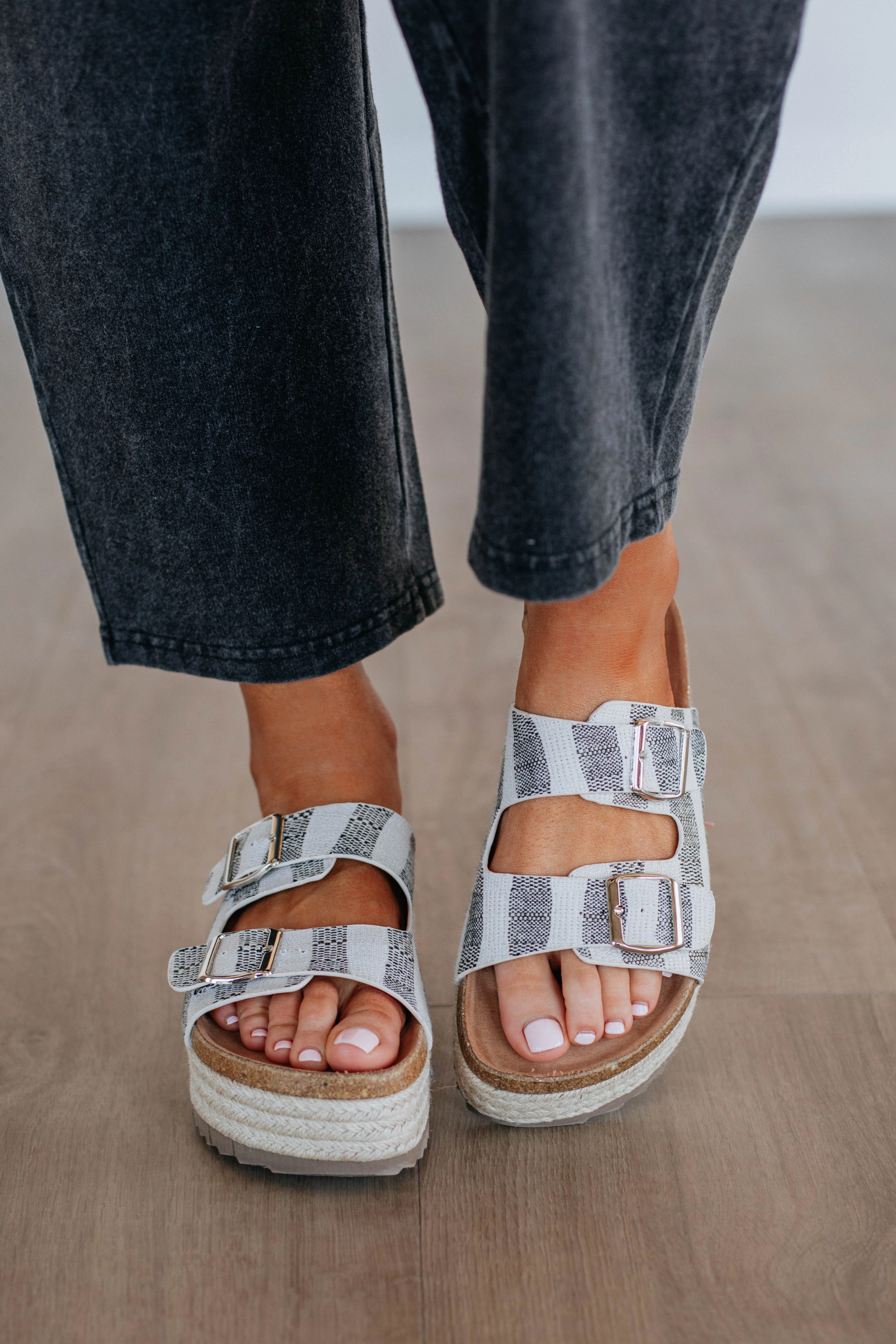 Effortless Edge Sandals Date night