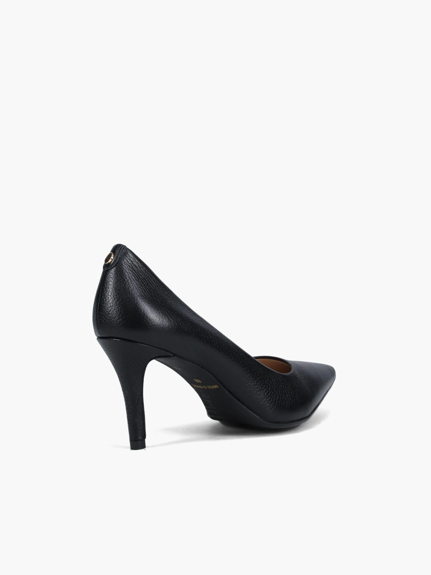 Claudia Preto Floater budget-friendly material