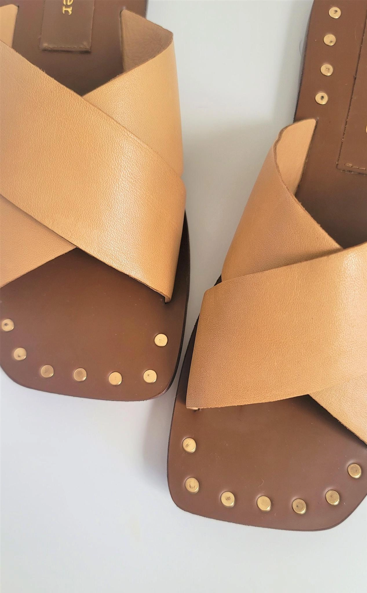 Magic - Tan Beaded Quick Release Buckle