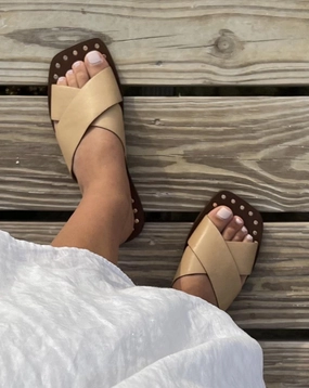 Foot Balance Magic - Tan Chill Walk Magic - Tan