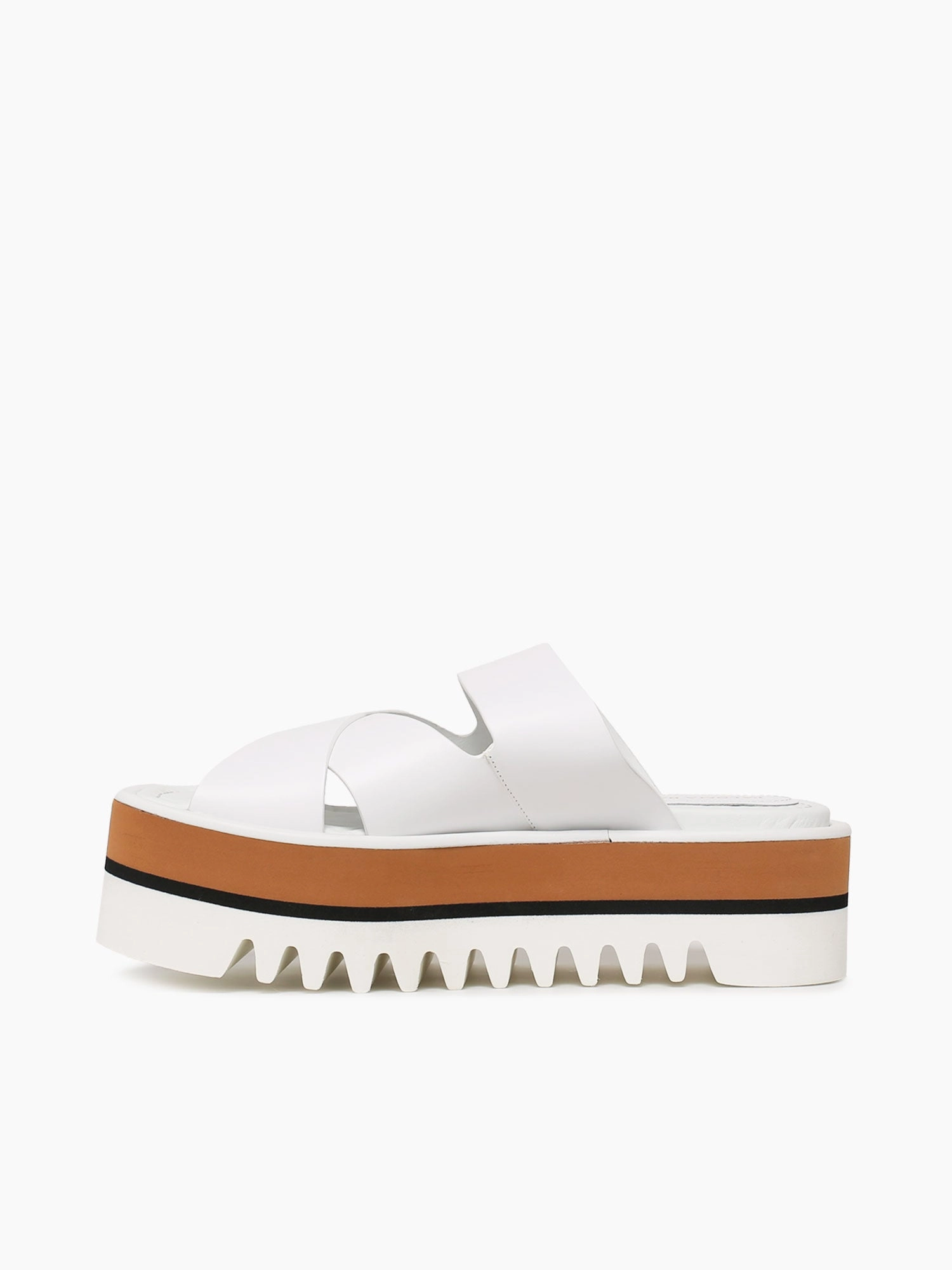 Relaxing Flats Garner White Cowhide