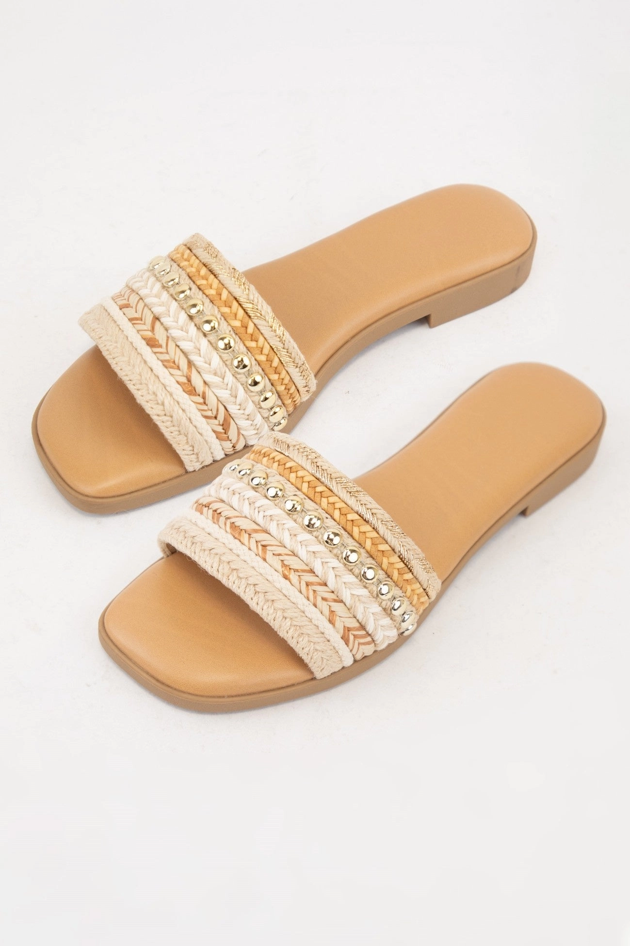 Soft Design Get In Line Sandal