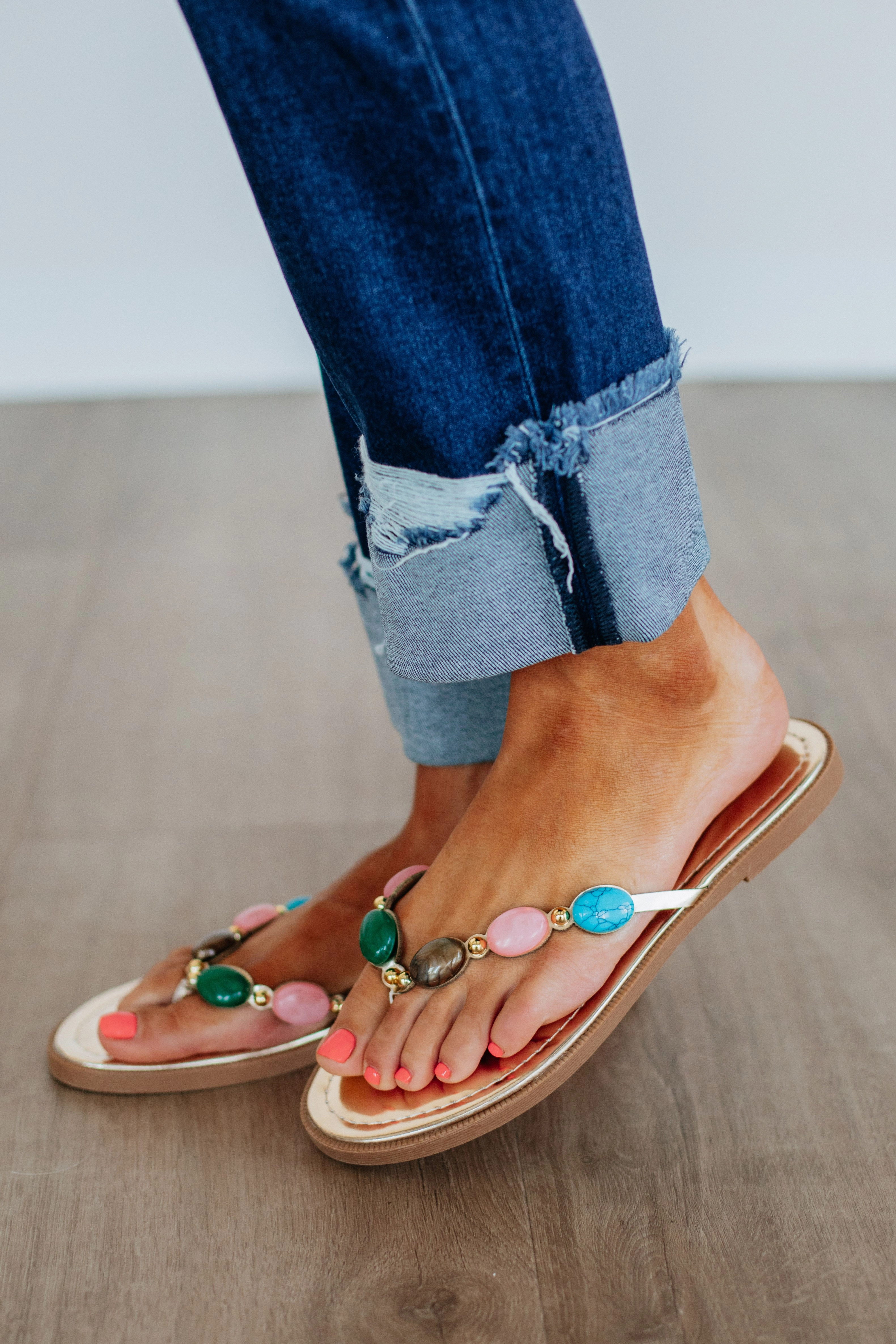 Glow Getter Sandals Cushioned Base Work Commute Calm Tone