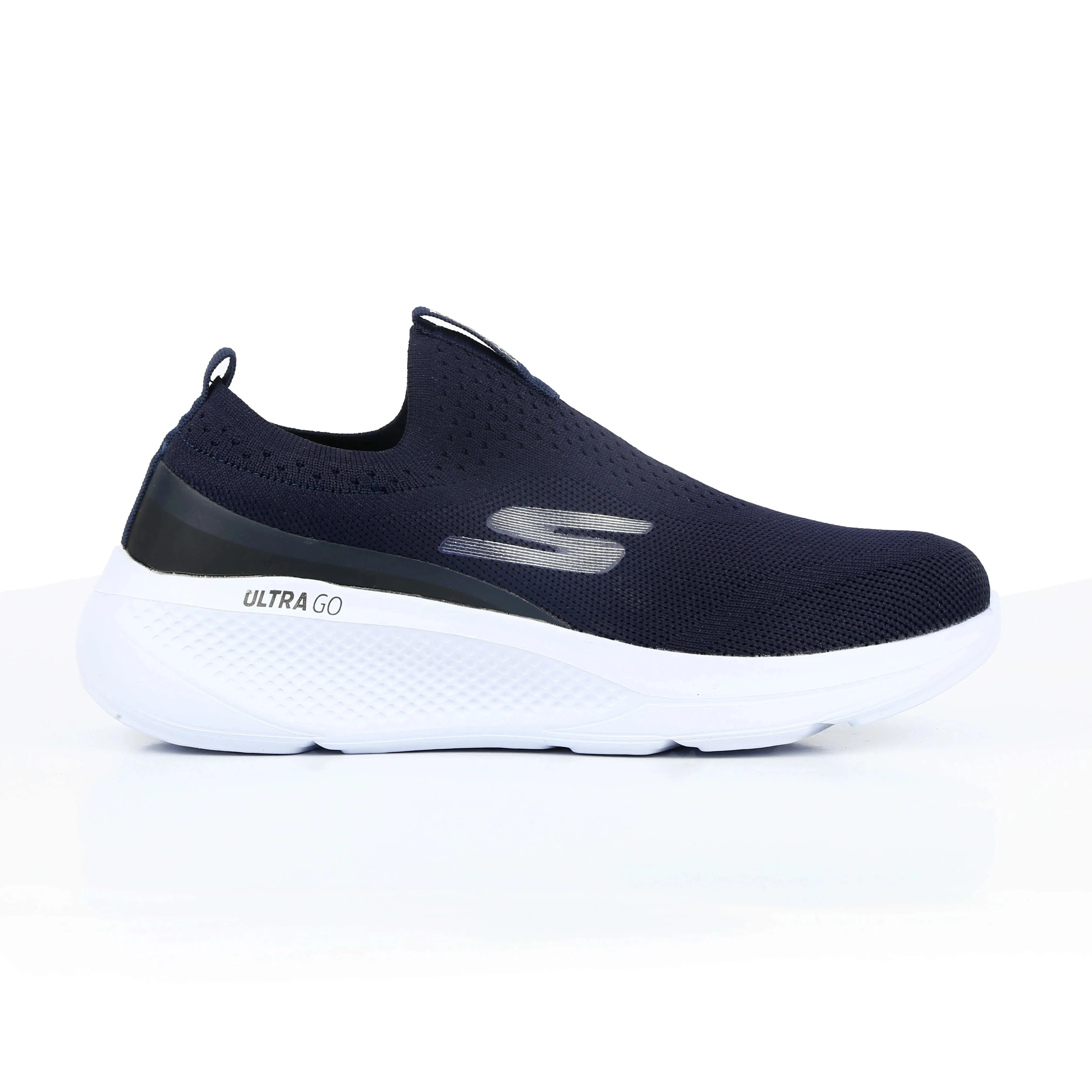 GOwalk 5™ Sketchers ULTRA GO 8126