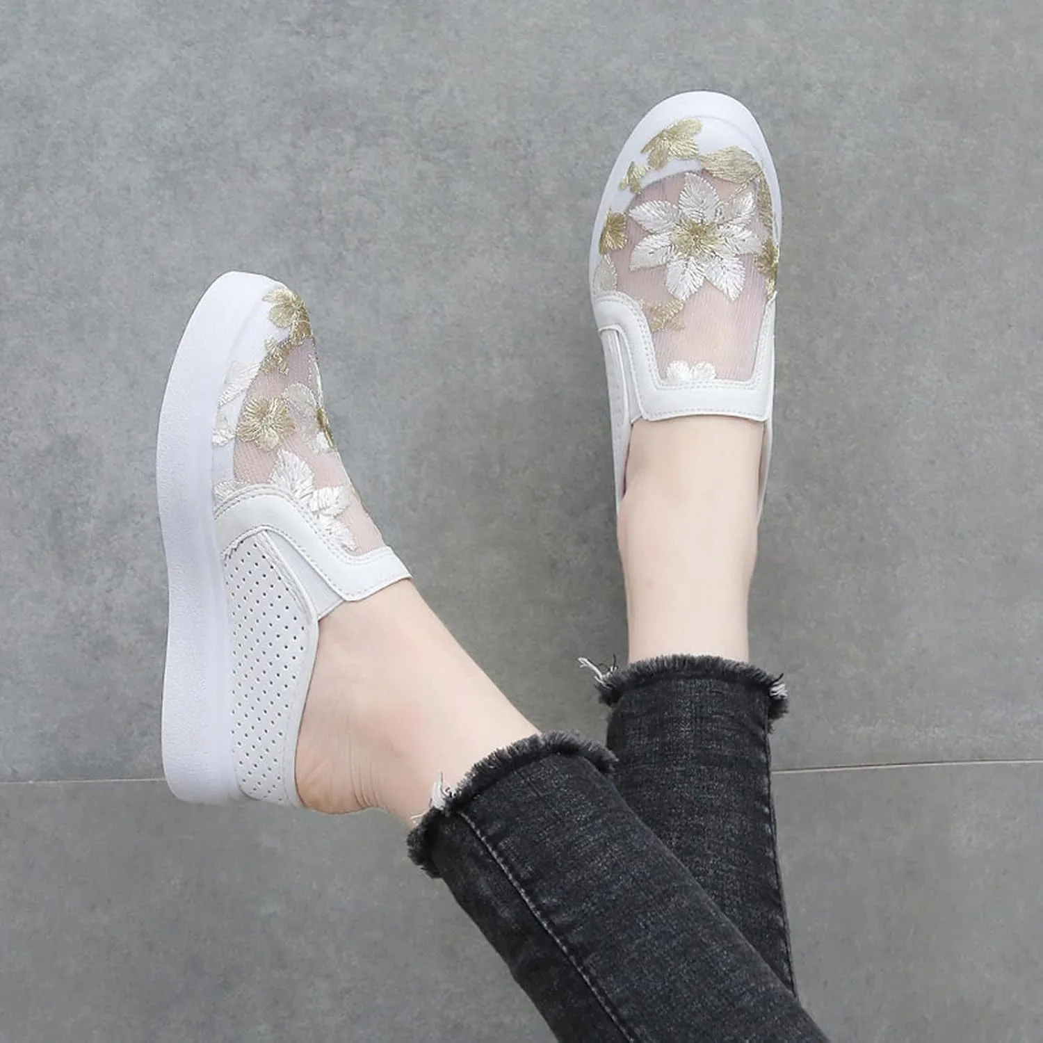 Hbeylia Platform Wedge Fashion Sneakers Mules for Women Floral Embroidery Mesh Air Lace Chunky Sole Hidden High Heels Backess Slip On Walking Work Shoes Arch Support Low Top Play Sneakers Loafers