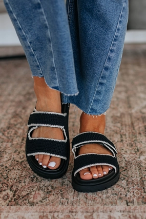Headed Your Way Sandals - Black Form-Lock Headed Your Way Sandals - Black Foam Base Posture aid