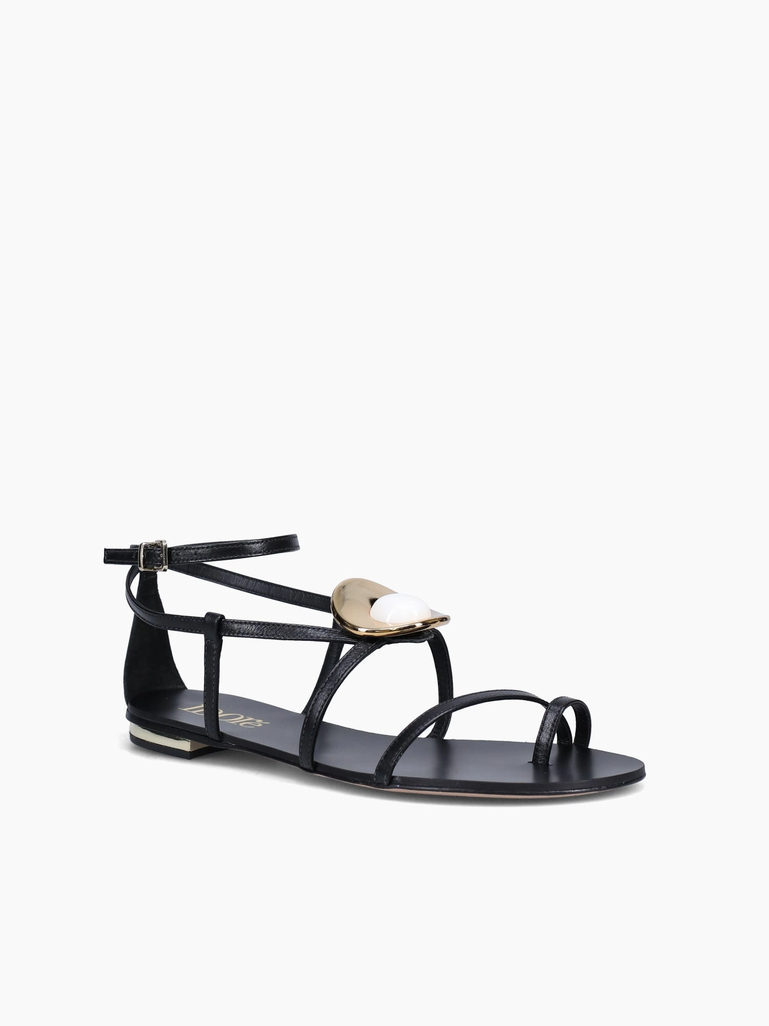 Helen 774004.01 Black Road Ready